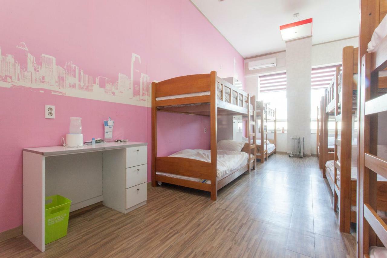 Terra Guesthouse Пусан Экстерьер фото